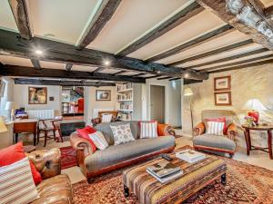 4 Bed in Kentmere SZ535