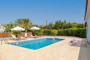 Villa Rhea by Villa Plus