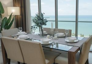 Beach Penthouse - 3 BR, Jacuzzi, Marriott pool access