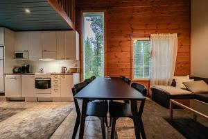 Aurelfox Chalet A by Aavalevi