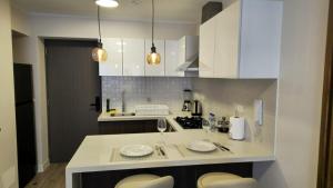 Great New 1BR in Miraflores - Pool & Gym