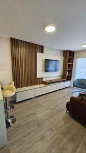 Great New 1BR in Miraflores - Pool & Gym