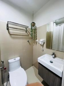 MOA GRAND STAY Suite 02 Newly Turn-over Only