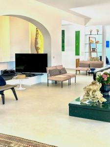 Villa With Private Sea Access In Portofino