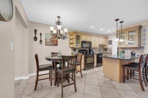 Driftwood Days Pet Friendly Beach Home