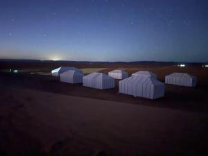 Arawan Luxury Desert Camp at Erg Lihoudi