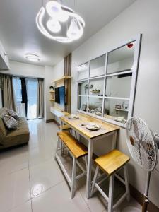 MOA GRAND STAY Suite 04 Newly Turn-over Only!