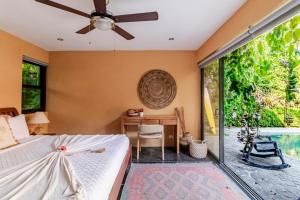 VIP La Lora Beach Villa best family home