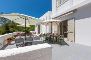 Villa Merienne by BarbarHouse