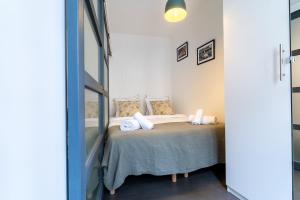 Stylish one bedroom apartment in Paris 17th