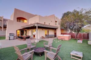 Epic 6BR with Pool, Spa and Fire Pit - Walk to Trails