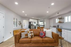 Charming 1BR Casita with Pickleball and Floating Tub