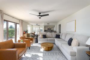 Stylish 3BR Oasis - Private Pool, Billiards and More