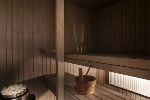 2ndhomes Loft Apartment with Spa & Balcony by the White Church