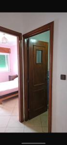 Great flat near shops, food and beach