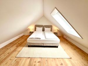 WA - Luxury House - Zug - 8 Pax