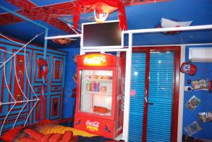 Catania SpidermanHouse II