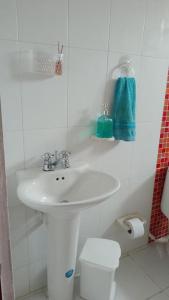 Confortable habitación en apartamento familiar en el Prado