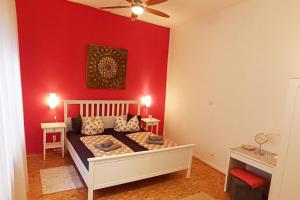 2Bed Old Town Apt Sleeps 6 - Rooftop Terrace Wifi