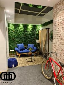 Delight Sunroof apartment beside Airport & Rehab