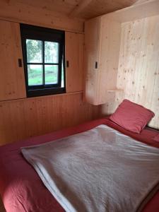 Ardoise et miel la grande cabane