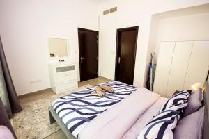 Luxuriously Furnished 1 BHK Warsan