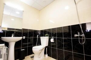 Luxuriously Furnished 1 BHK Warsan