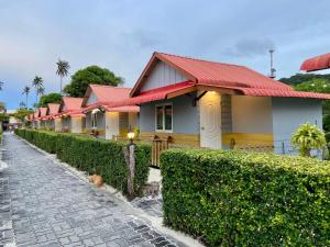 Phi Phi Ba Kao Bay Resort