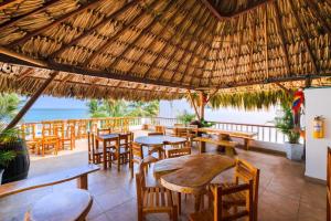 Cabaña en condominio frente al mar #10