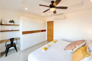 Beachfront Compound, Pool, BBQ, Best for Groups