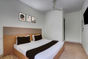Hotel O JPS Town