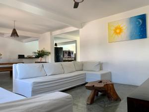 Casa c piscina em condominio na Praia do Espelho