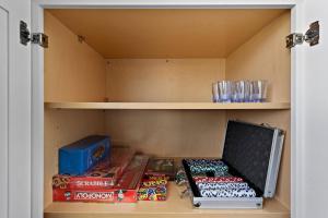 Cozy Home Nr Beach Pier Games WiFi Yard BBQ