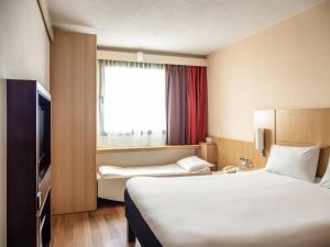 Ibis Barcelona Santa Coloma