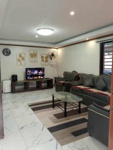 CasaCavite - Your Chill Hideaway and Mini-Resort Just Minutes fromthe Tagaytay-Silang-Nuvali Action!