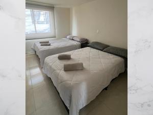 Casa amoblada 15 personas 6 habitaciones 4 baños - Frente al terminal y cable aereo, Cerca de Expoferias, Bosque Popular y Termales del Otoño