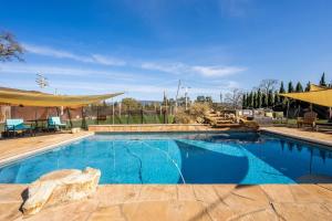 Grand Wine Country 6BR Retreat Hot Tub & Views