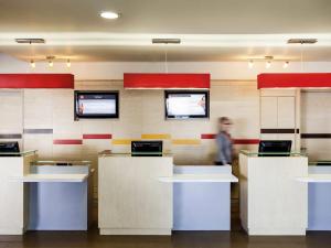 Ibis Juarez Consulado