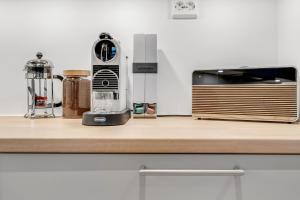 Arctic Supreme Luxe l Heated Balcony l Free Parking