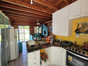 Casa com piscina ingleses 0161