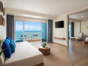 Pullman Pattaya Hotel G