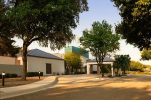 Courtyard Dallas Las Colinas