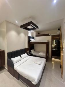 Mahant Ji Residency