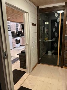 Cottage on the shore of Ivalojoki