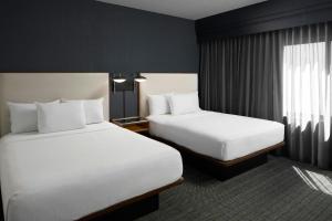 Courtyard Williamsburg - Busch Gardens