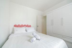 Ravenna 2 Qts 450m Av. Atlântica by Achei Camboriú