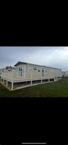 Fabulous seaside caravan getway at Cayton Bay
