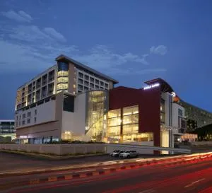 Starlit Suites Kochi - Mūvattupula