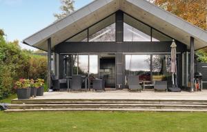 3 Bedroom Stunning Home In Sunds