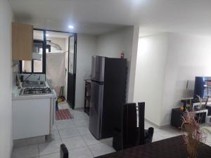 A solo 10 min de Aeropuerto de la de la CDMX y Estadio GNP Vigilancia 24 horas